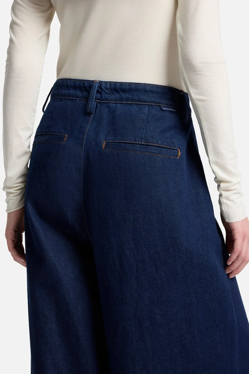 MANKIND Pleated Wide Leg Trouser in Franklin