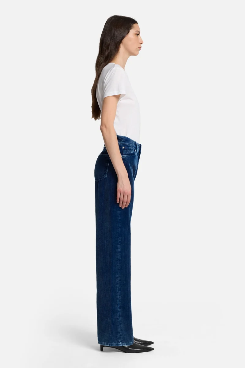 Corduroy Tess Trouser in Oxnard