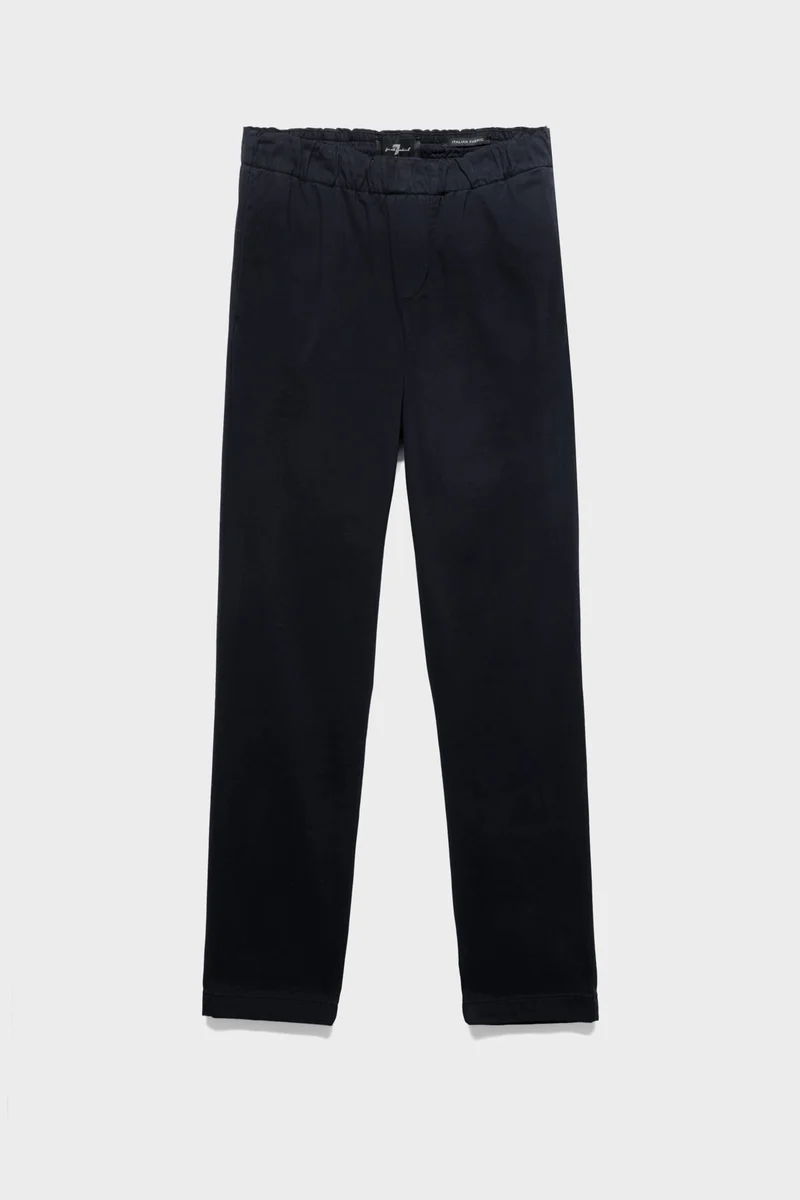 STRAIGHT CHINO in Luxe Performance Sateen Navy
