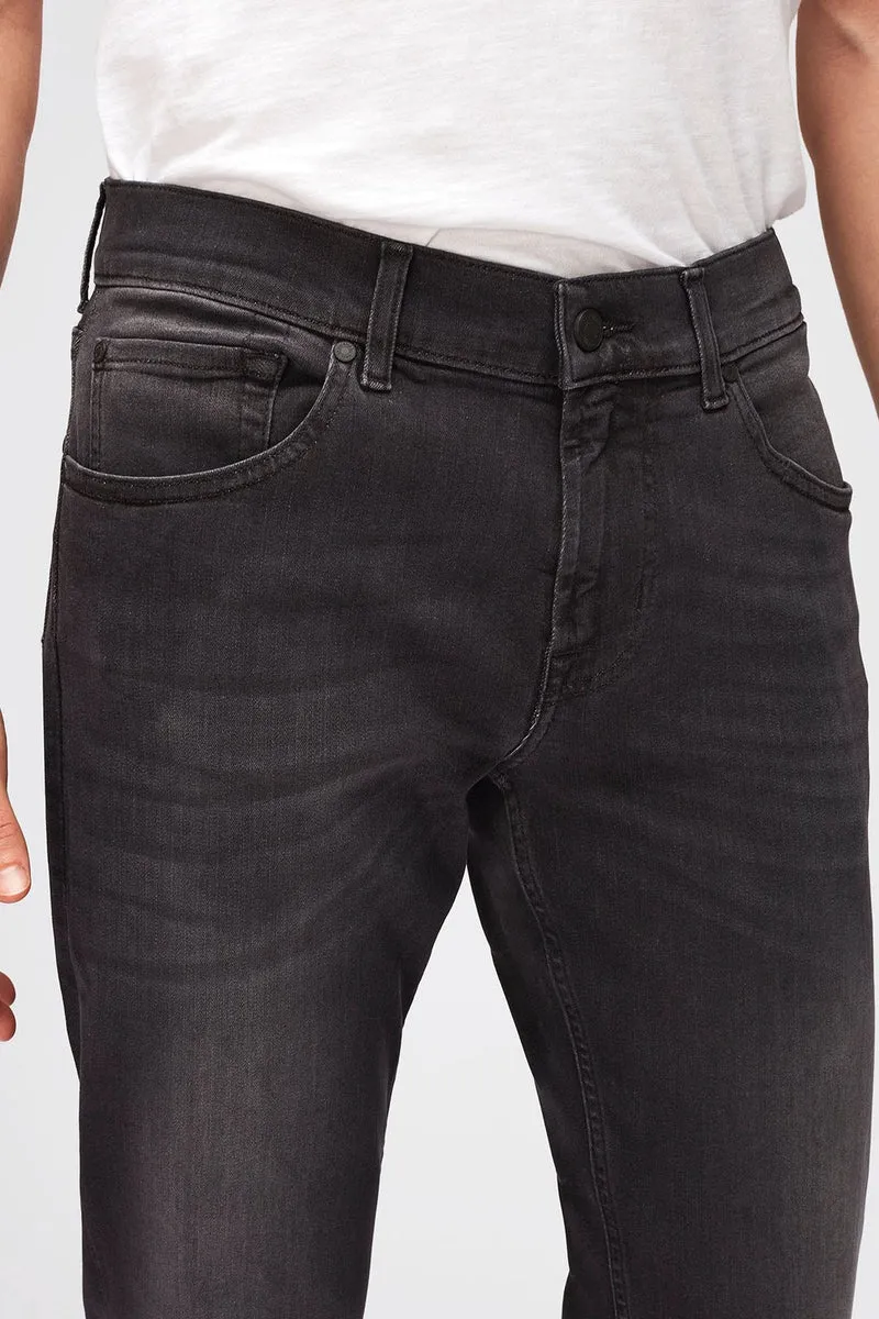 SLIMMY in Luxe Performance Washed Black