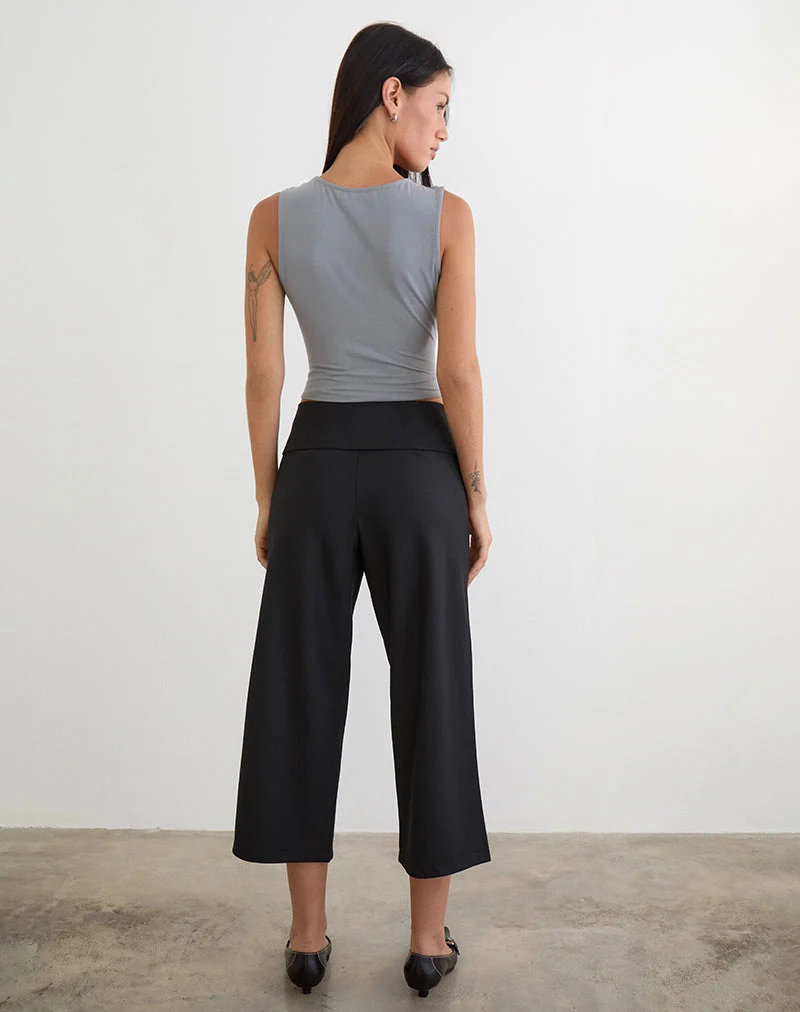 Wamari Capri-Hose in Tailoring Black