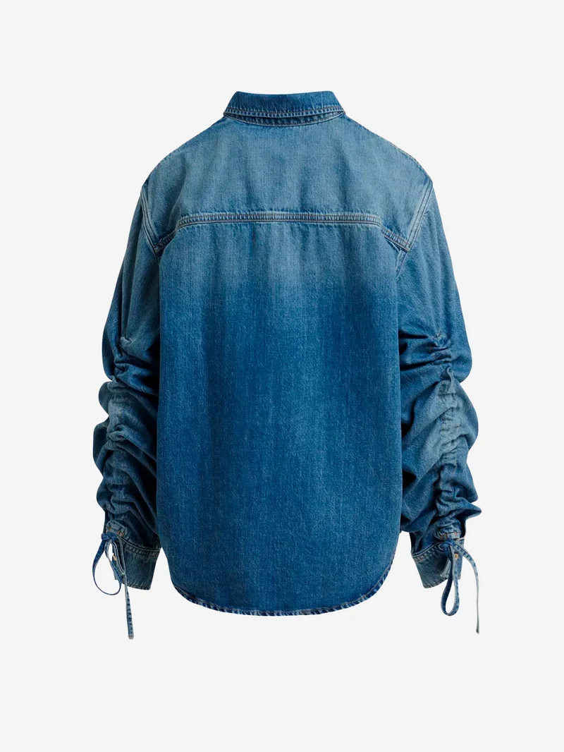 Camicia in denim blu oversize con coulisse sulle maniche con lyocell