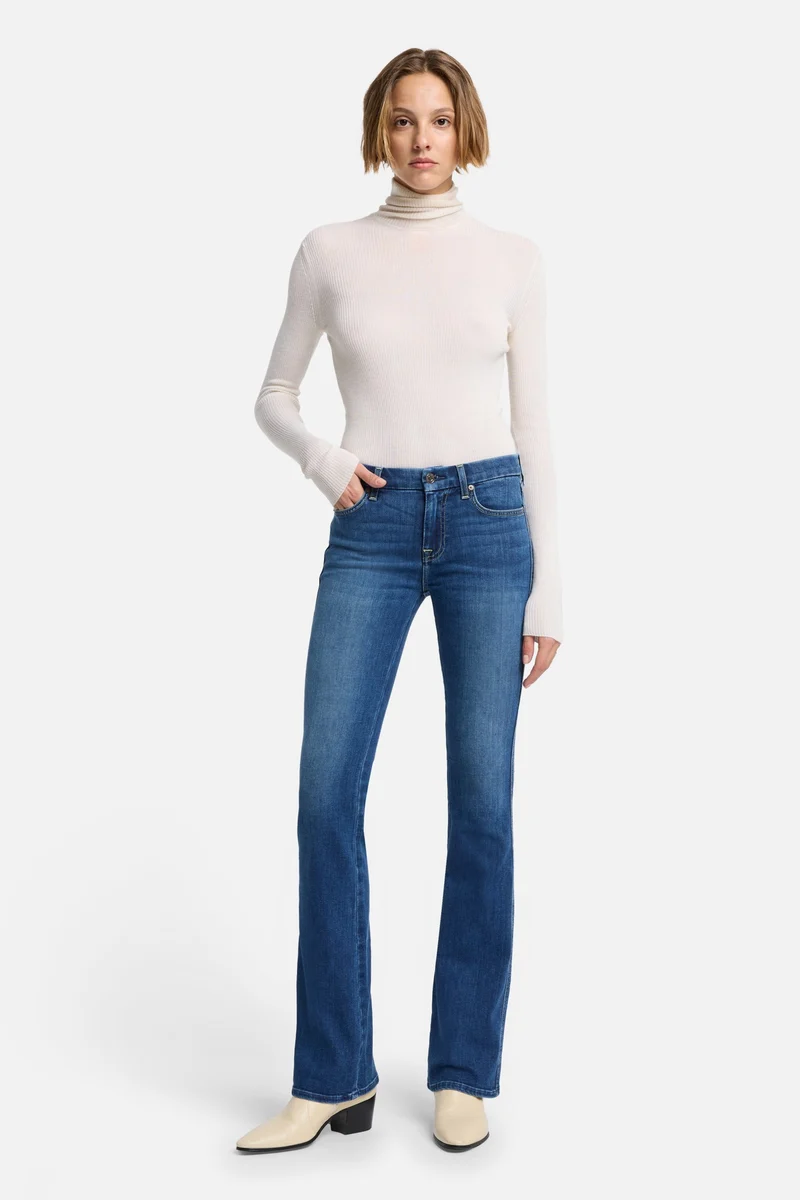 'A' Pocket in Anthem Blue