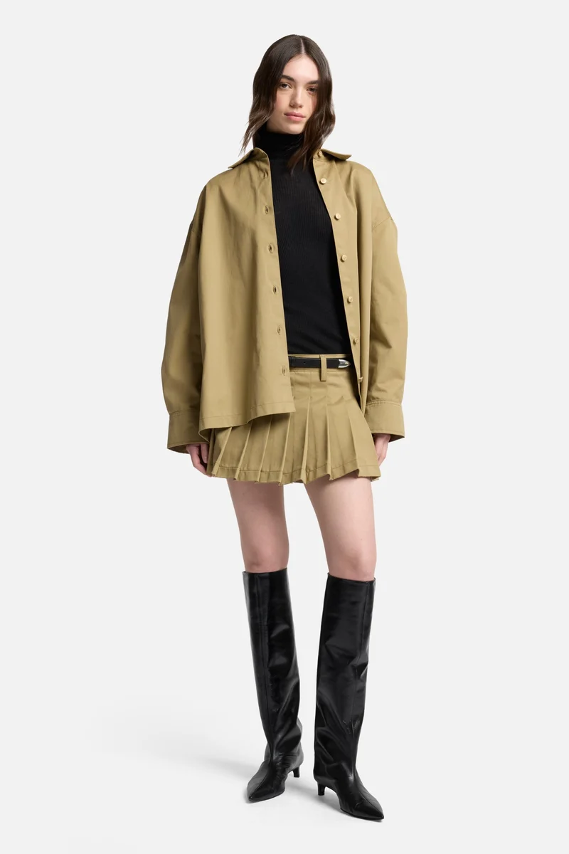 Comfort Twill Pleated Mini Skirt in Sand Storm