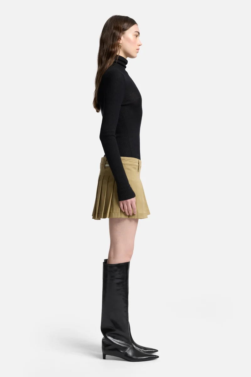 Comfort Twill Pleated Mini Skirt in Sand Storm