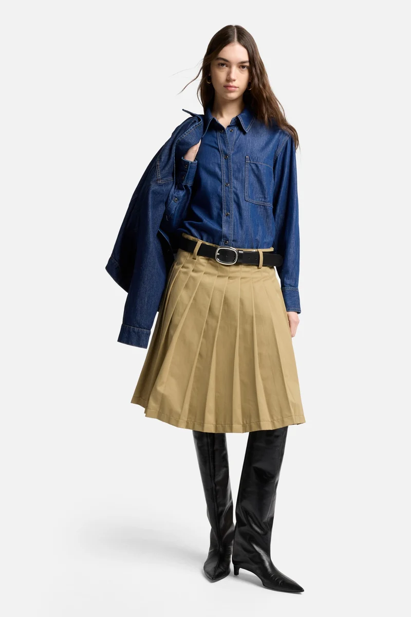 Comfort Twill Pleated Midi Skirt in Sand Storm