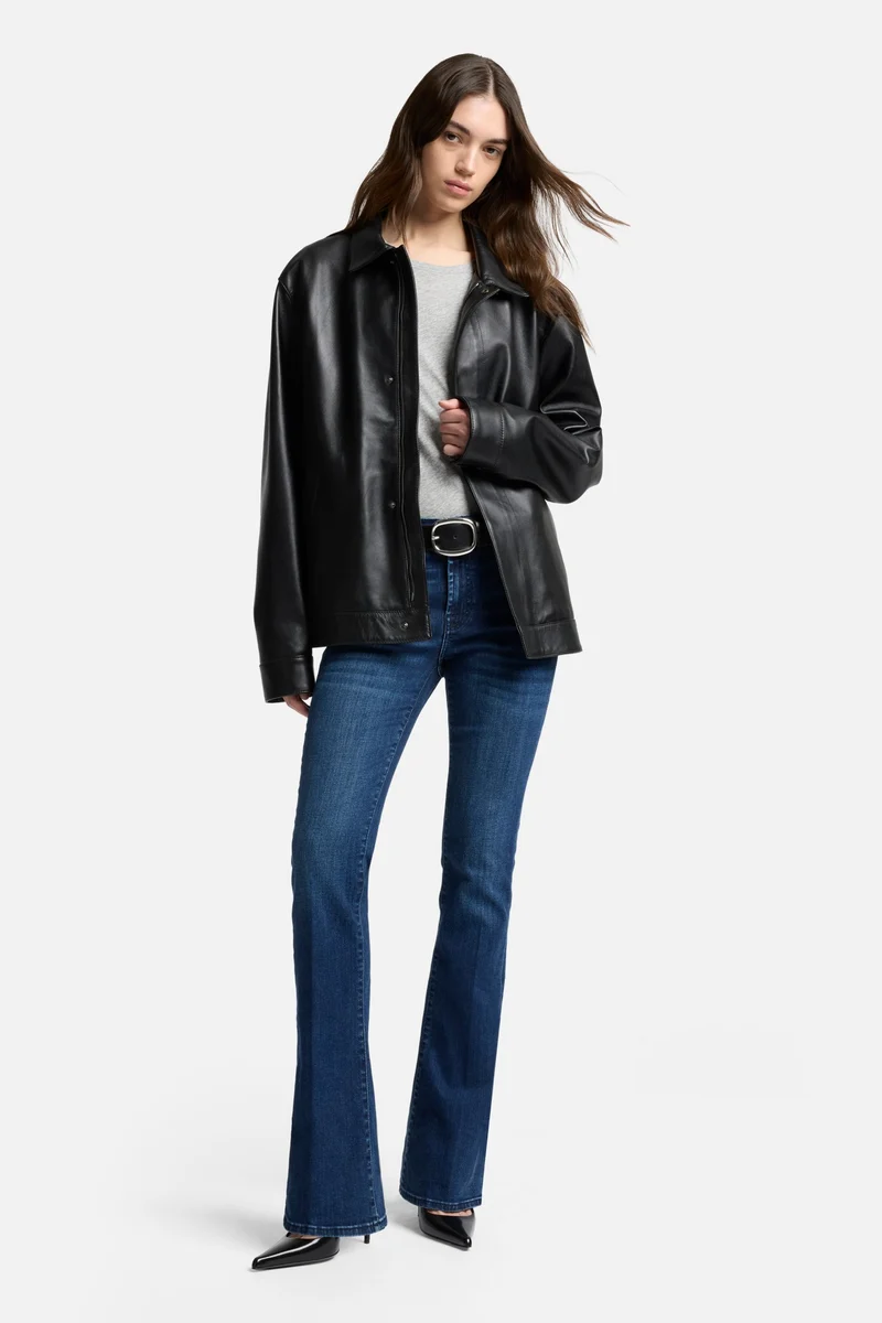 Slim Illusion Bootcut in Soho Dark