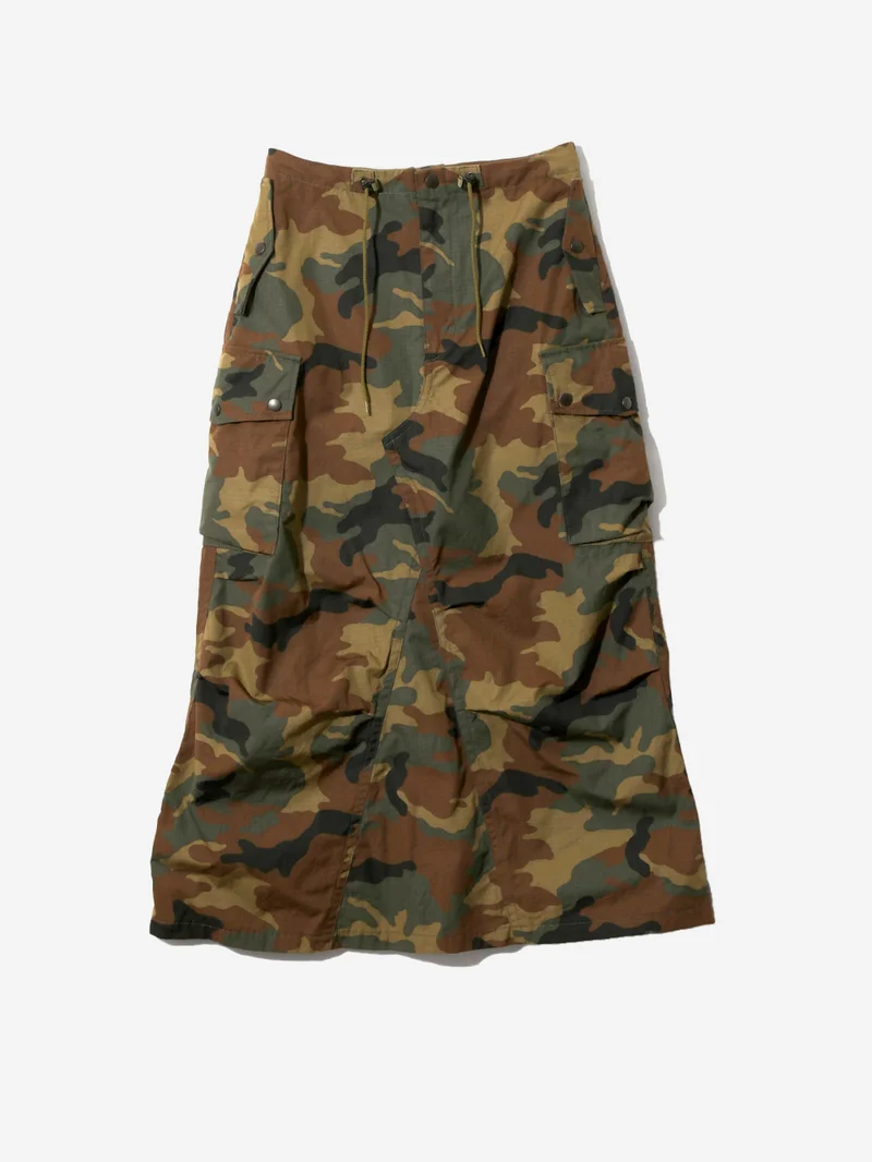 Gonna lunga svasasta camouflage in cotone ripstop