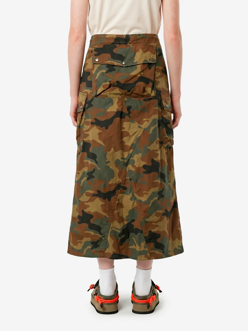 Gonna lunga svasasta camouflage in cotone ripstop