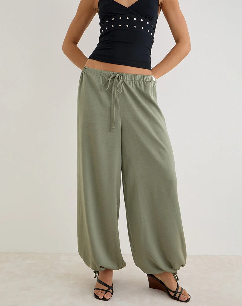Brizid Ballonhose aus Crinkle-Satin in Khaki
