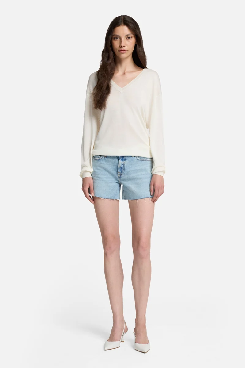 Silk Blend V-Neck Pullover in Ivory