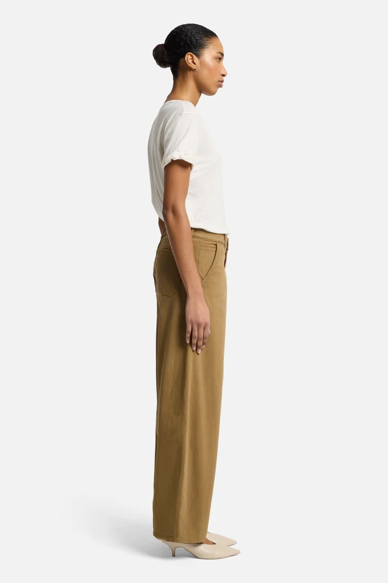 Comfort Twill Bonnie Barrel Leg in Sand Storm