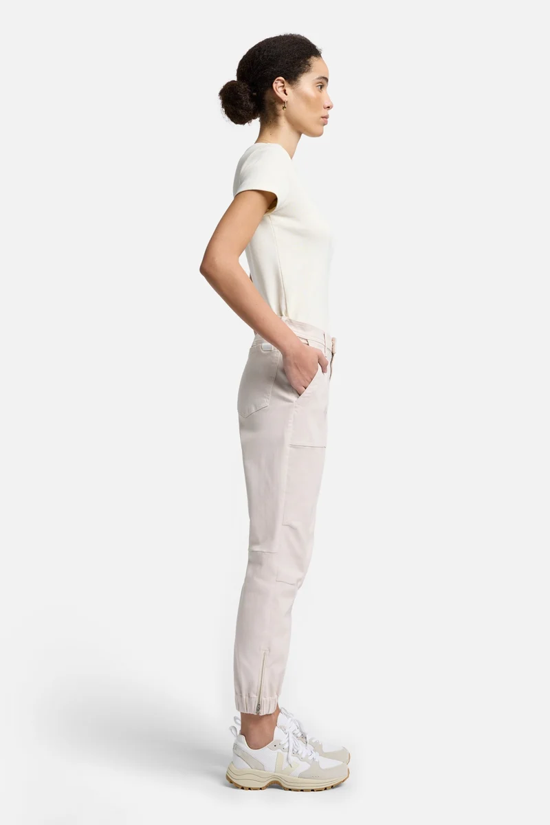 Darted Boyfriend Jogger in Coated Vintage White