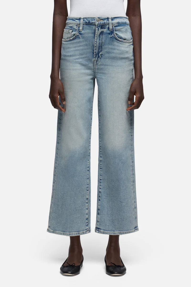 Luxe Vintage Cropped Alexa in Must