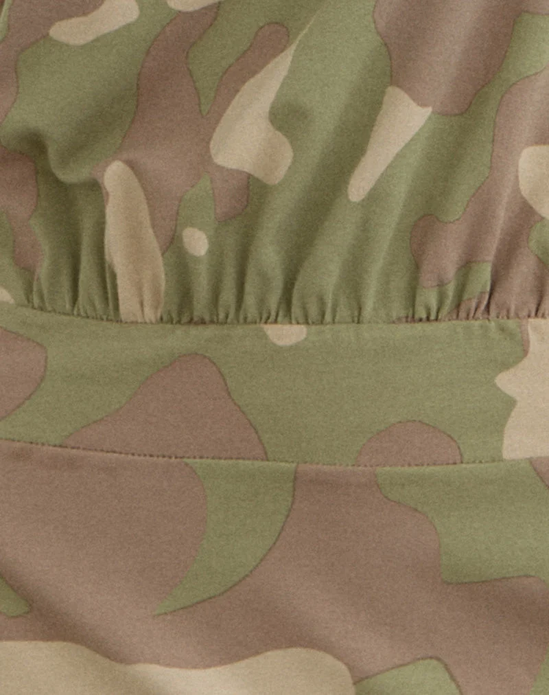 Vaklina Minikleid in „Blurry Camo Khaki“