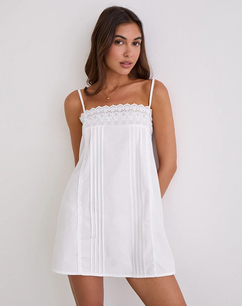 Yoshiko Broderie Trim Minikleid in Weiß