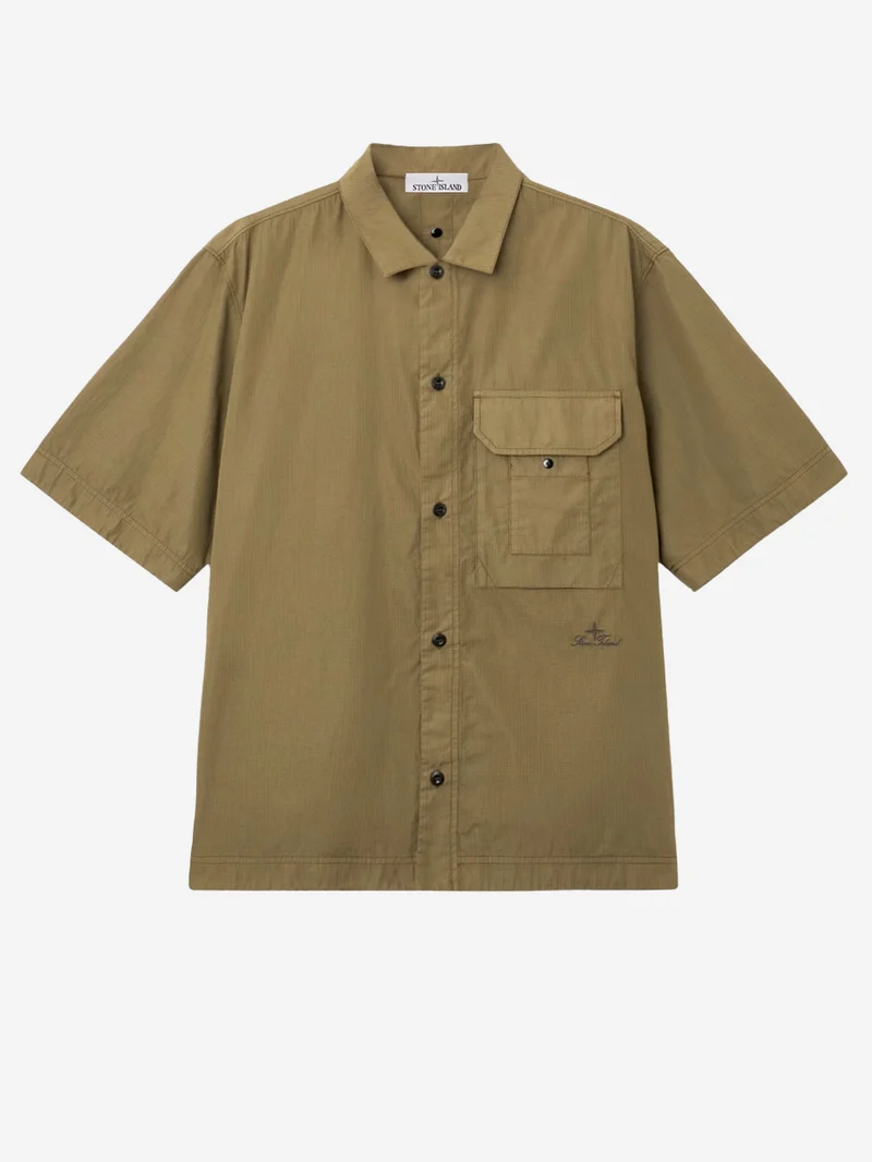 Camicia a manica corta verde in micro ripstop con tasca sul petto