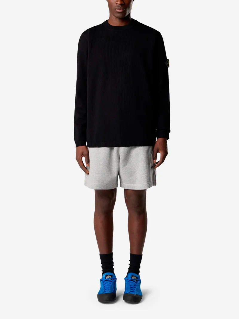 Maglione girocollo nero in cotone biologico a punto micro