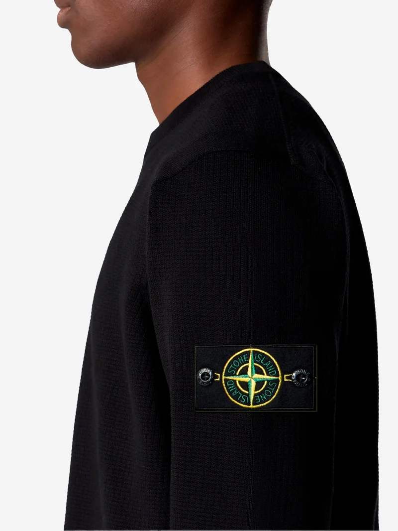 Maglione girocollo nero in cotone biologico a punto micro