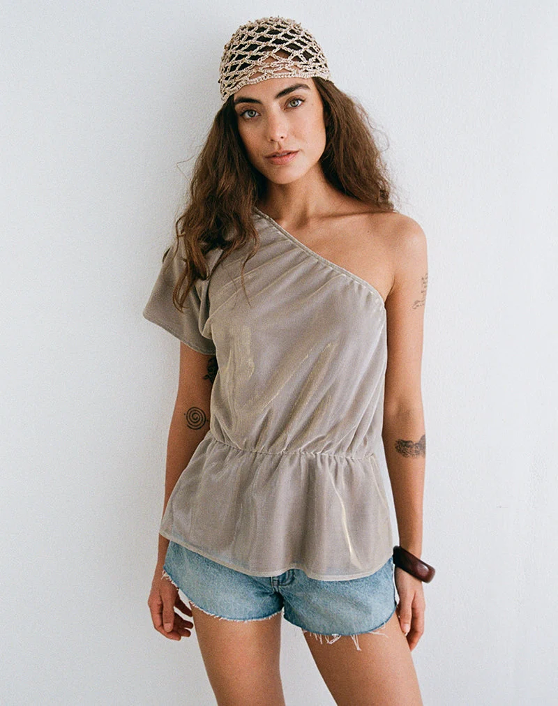 Astria One-Shoulder-Top mit Bindegürtel in Gold-Plissee