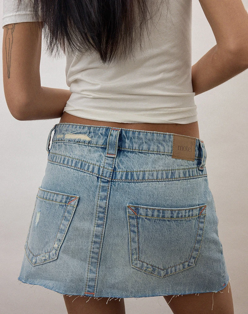 Minirock aus Denim mit zerrissenem, unversäubertem Saum in True Blue