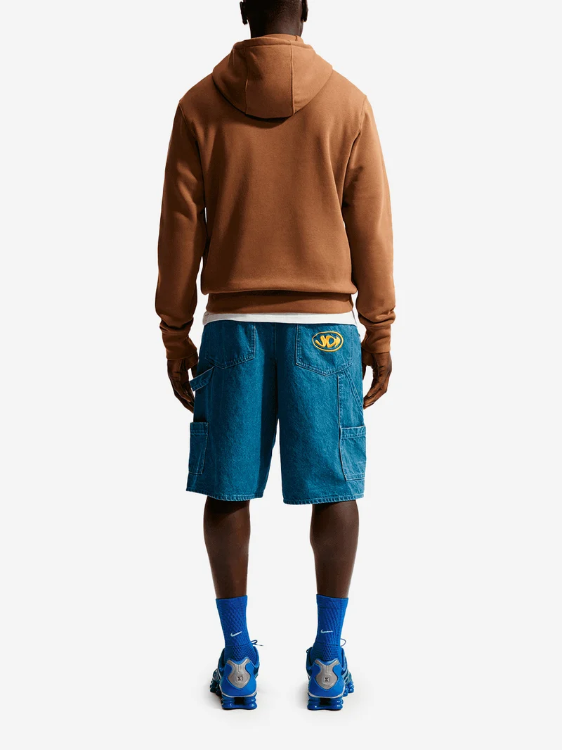 Felpa pullover marrone con cappuccio e swoosh