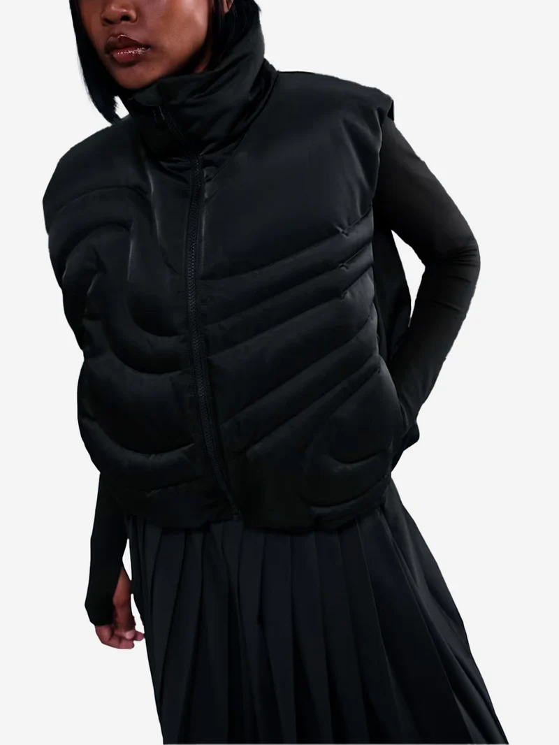 Smanicato oversize in piumino con Swoosh