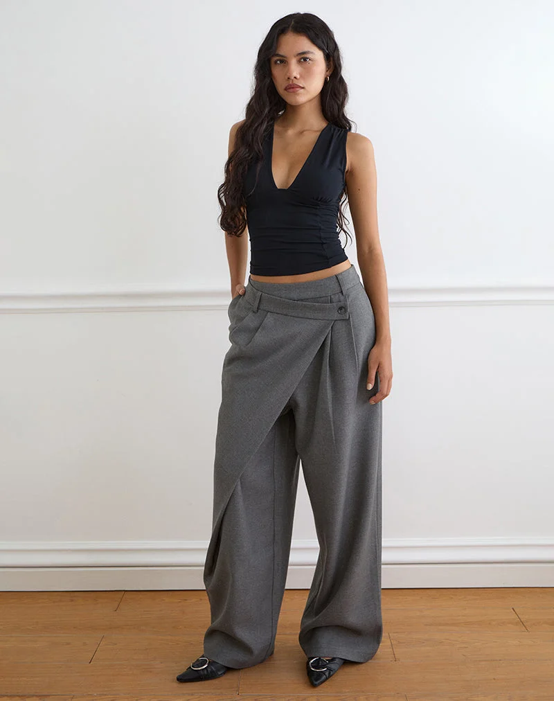 Kanna Asymmetrische Hose in Tailoring Charcoal