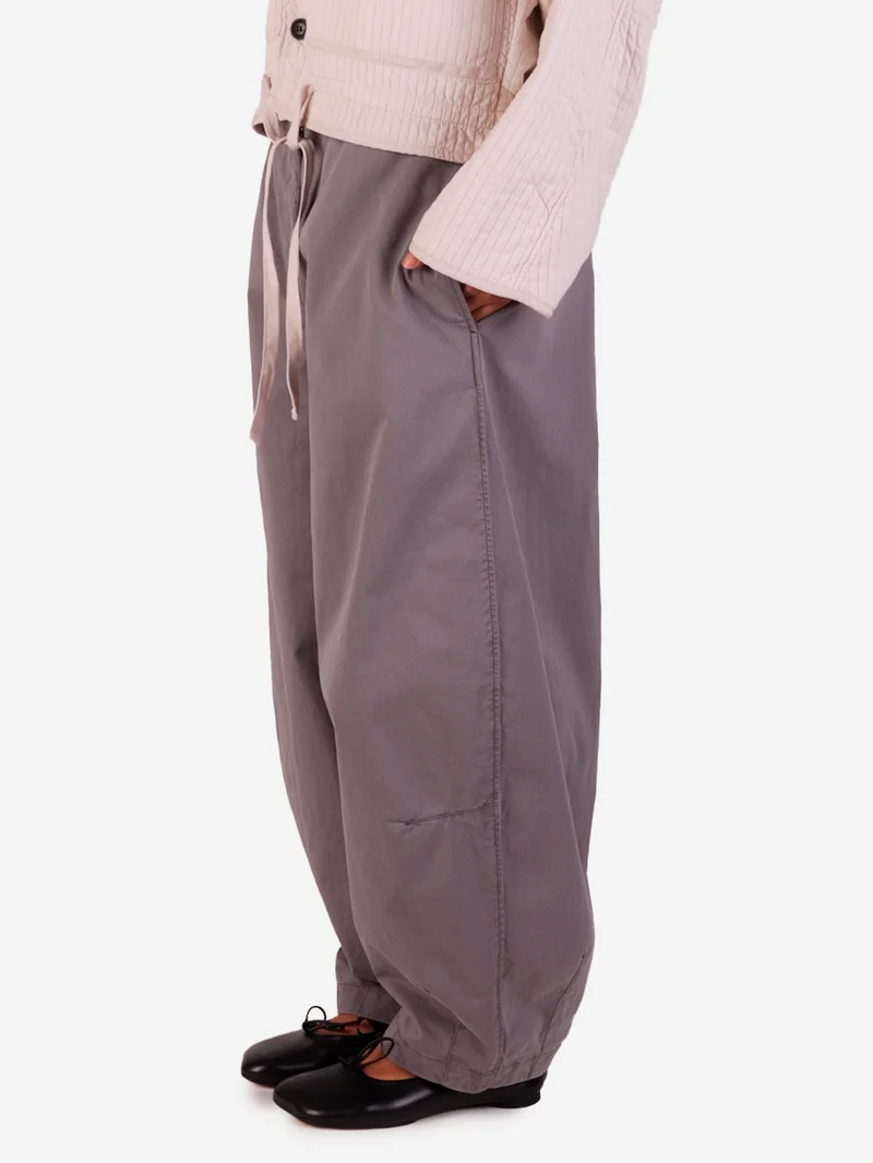 Pantaloni Saltan in twill di cotone grigi