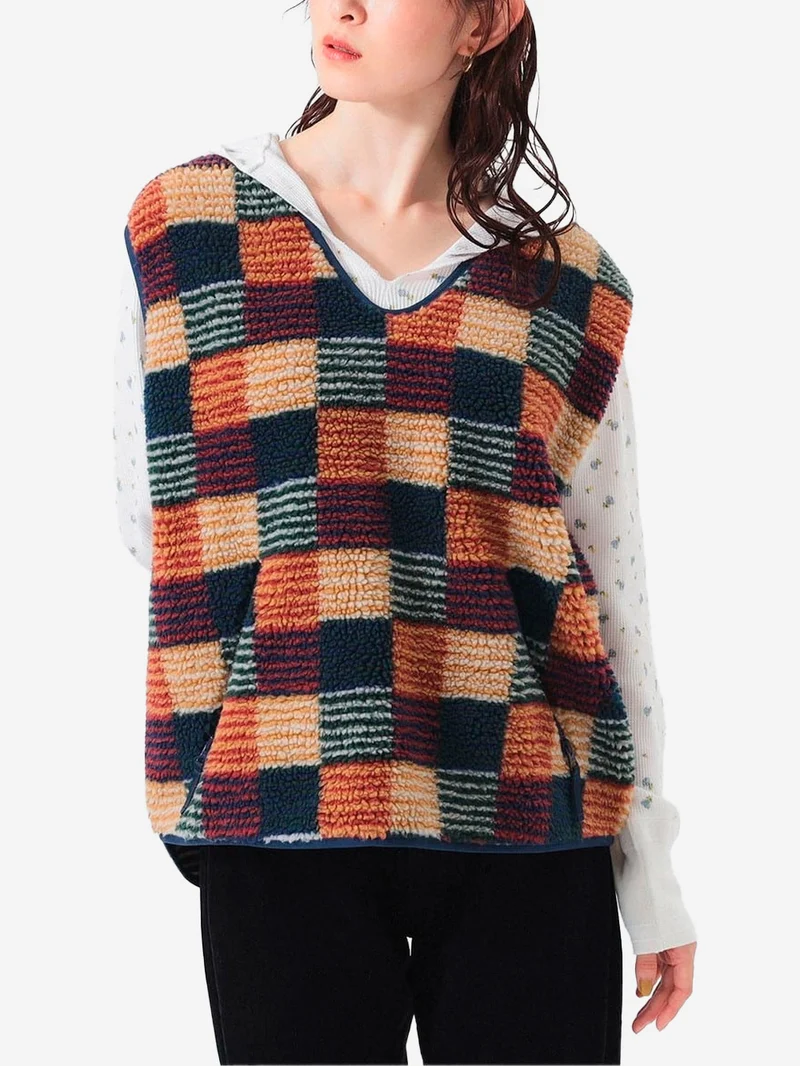 Gilet in pile con jacquard a patchwork
