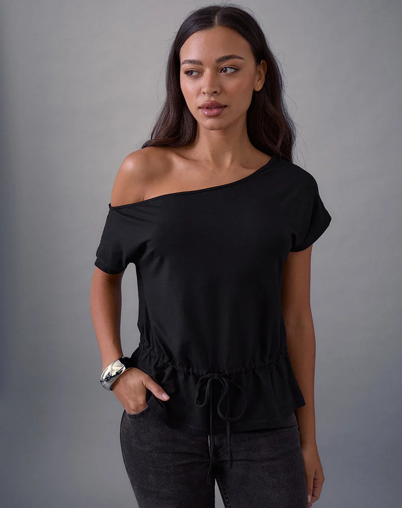 Sika One Shoulder Top in Schwarz mit Bindegürtel
