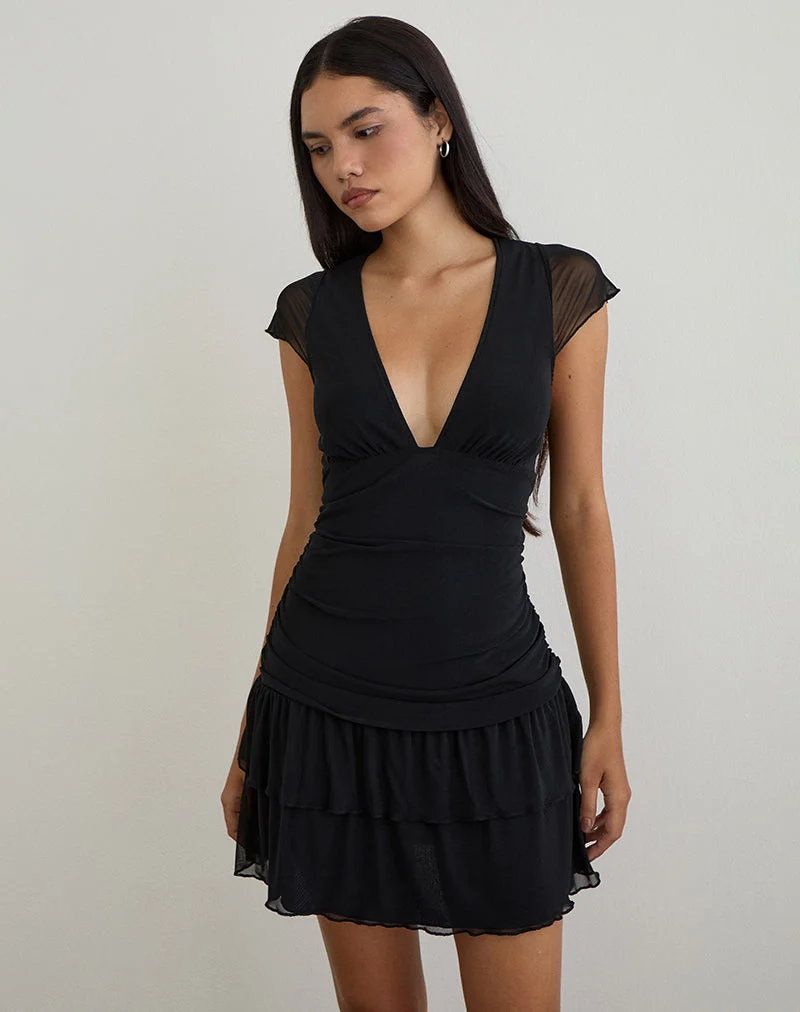 Mowgli Minikleid mit langen Ärmeln in Schwarz