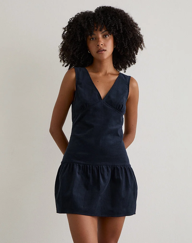 Sarabi Mini-Kleid mit tiefem Rückenausschnitt in Cord Navy