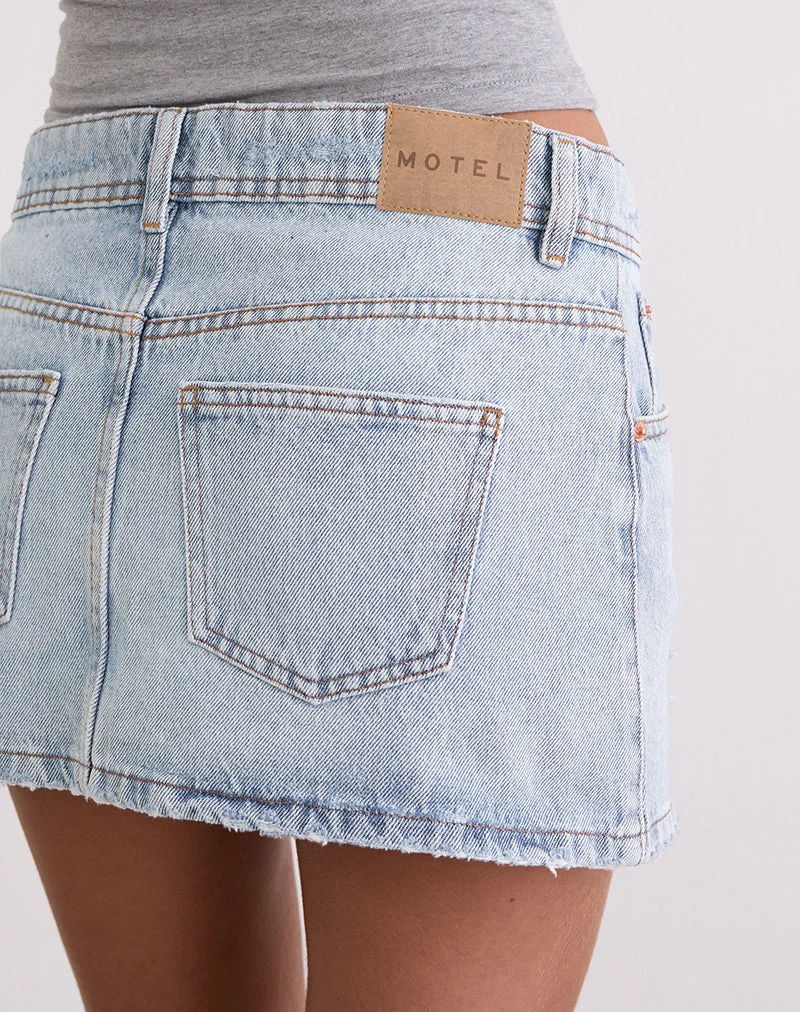 Distressed Minirock in Blau Bleiche