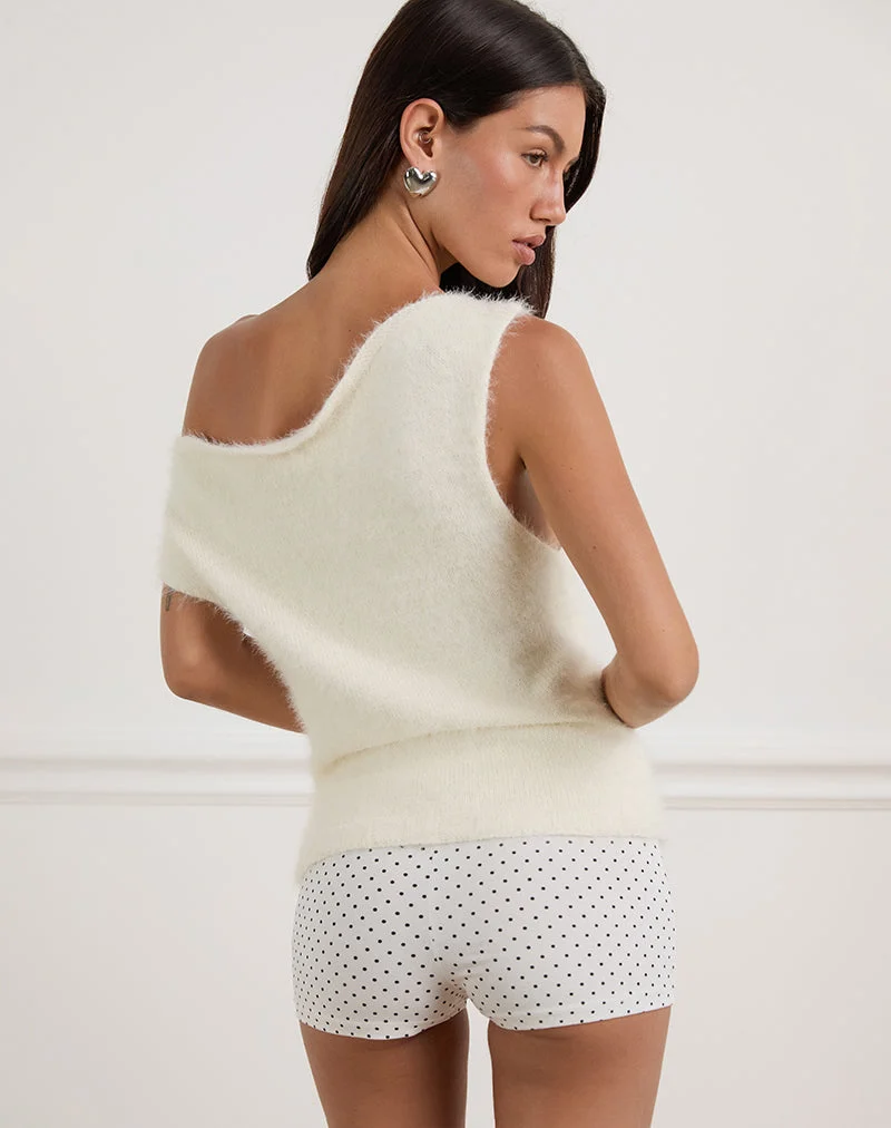 Calyce Top aus flauschigem Strick in Creme