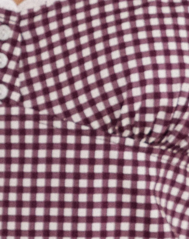 Delphine Mini-Cami-Kleid in Mini-Gingham Wein mit weißer Spitze