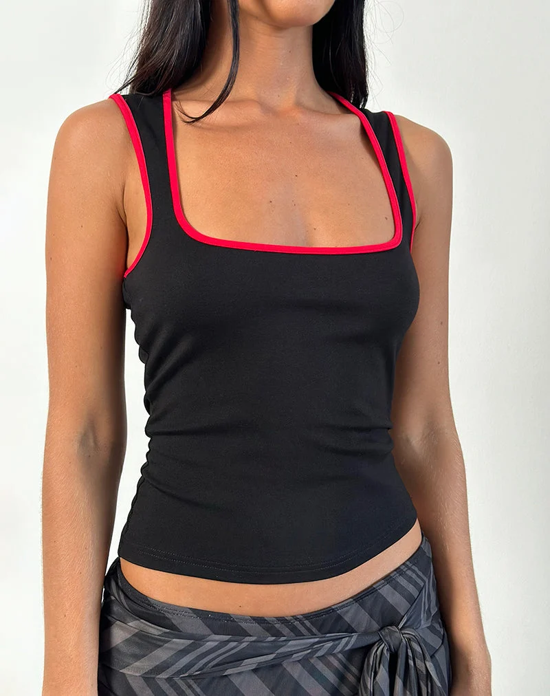 Shajani Top in Schwarz mit roter Bindung