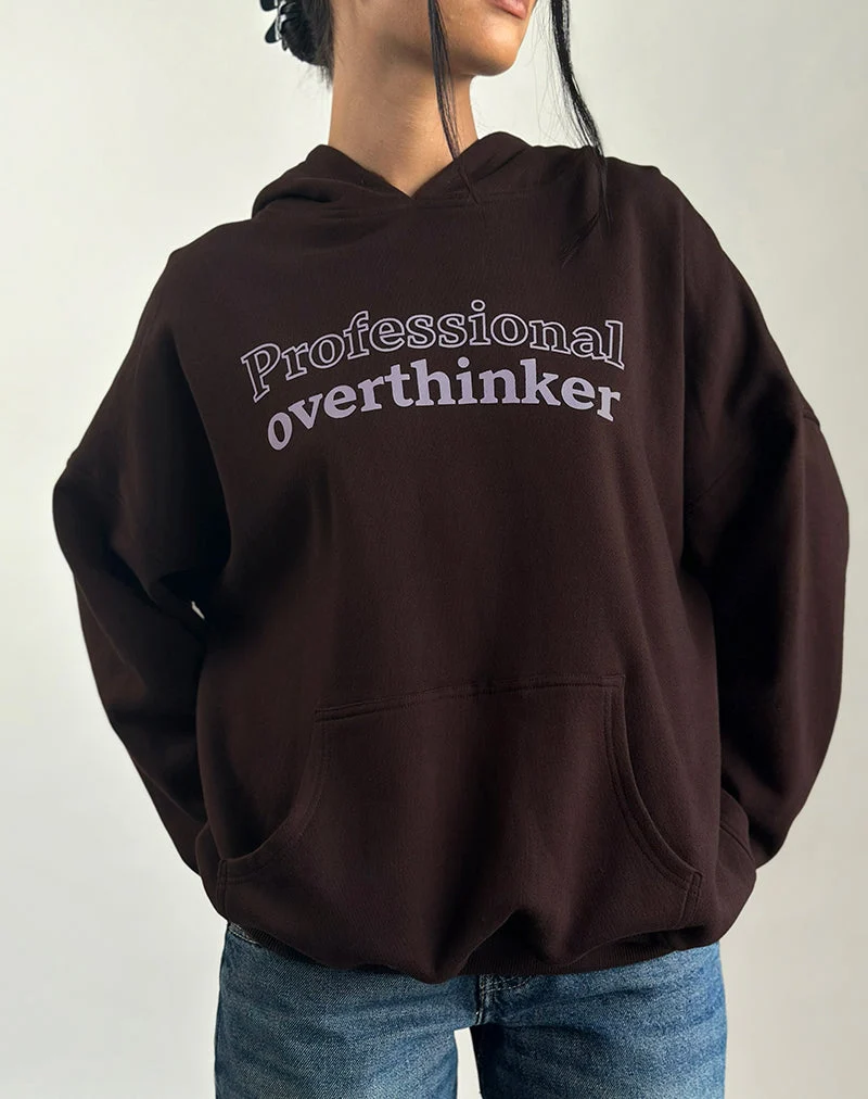 Übergroßer Kapuzenpullover in Bitterschokolade mit Overthinker-Print
