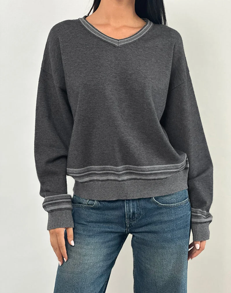 Yarnia Slouchy V-Ausschnitt Pullover in Anthrazit